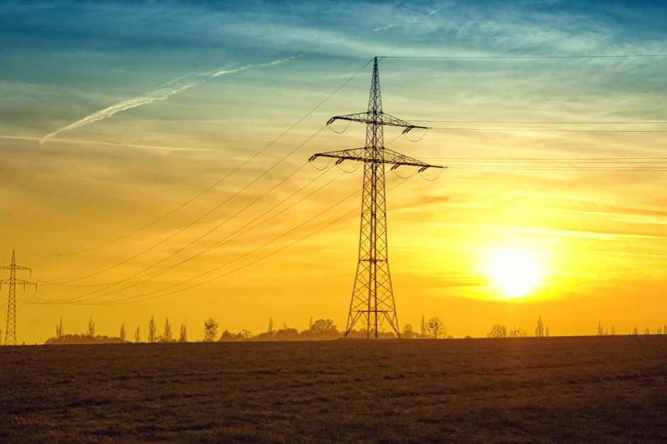 Inwestycja objęła 100 km sieci energetycznej (fot. Pixabay)