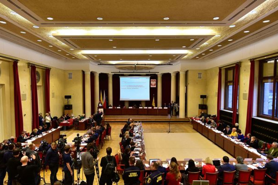 Sprawa będzie podejmowana na sesji 18 listopada (fot.warszawa.pl) Sprawa będzie podejmowana na sesji 18 listopada (fot.warszawa.pl)