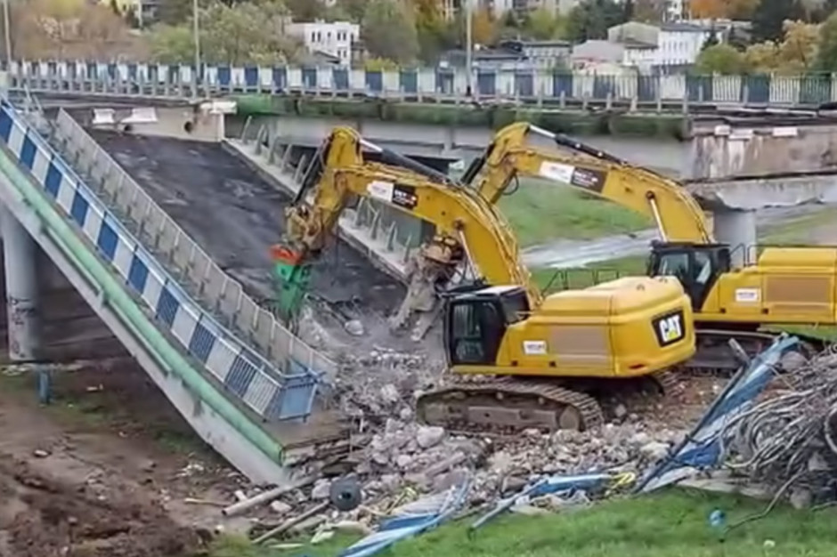 Ekspertyza wykazała, że docelowo obiekt nie nadaje się do remontu, należy go wyburzyć i zastąpić nowym w ramach rozbudowy linii kolejowej (fot. Youtube/KoszalinInfo TV)