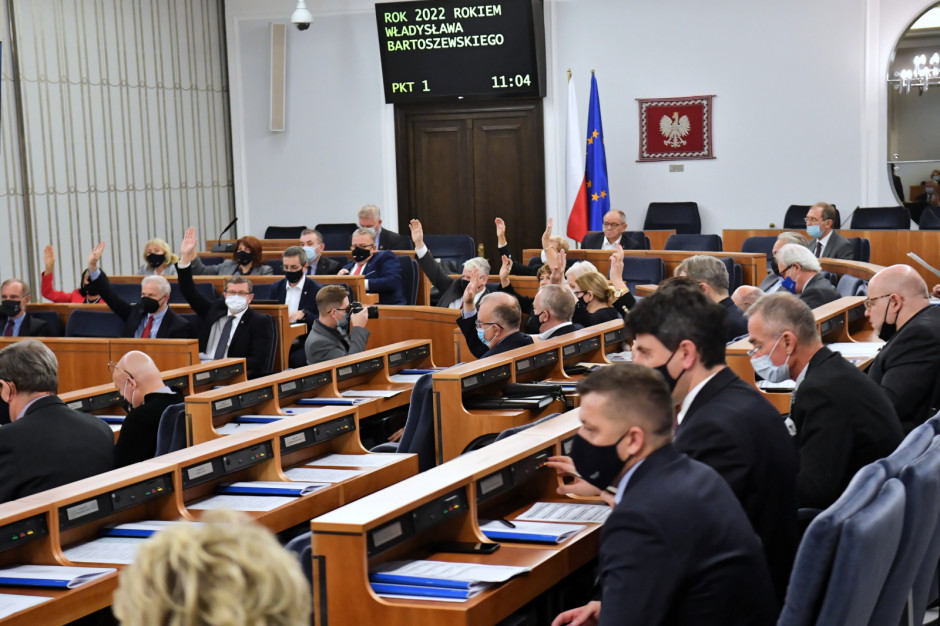 Senat przyjął własny projekt zmiany ustawy o OZE