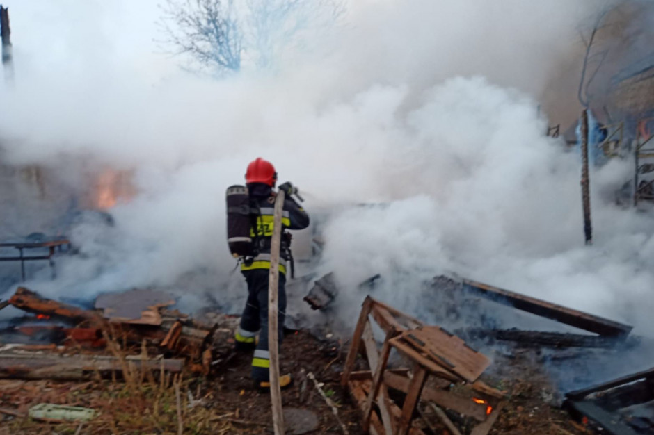 Pożar hali w puncie złomu w Olsztynie
