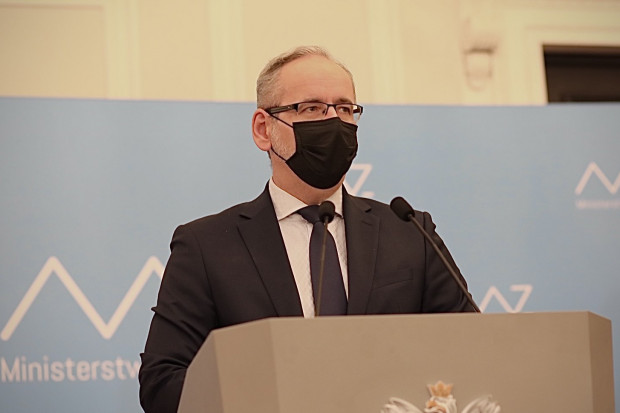 Jesteśmy teraz w apogeum IV fali epidemii - powiedział minister zdrowia Adam Niedzielski. (fot. https://twitter.com/MZ_GOV_PL)