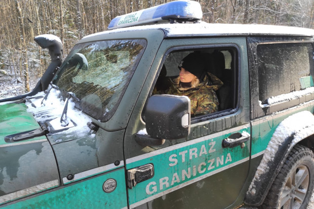 Straż Graniczna podała informację o próbie siłowego przekroczenia granicy w okolicach Czeremchy (fot. twitter.com/Straz_Graniczna)