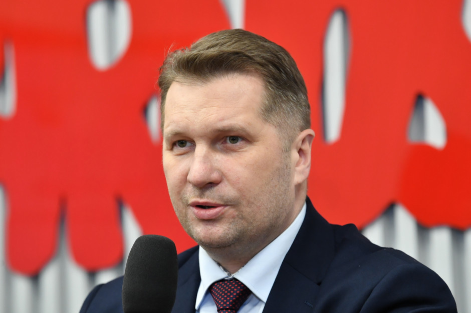 Minister Czarnek idzie do prokuratury. Chodzi o Trzaskowskiego i Dulkiewicz