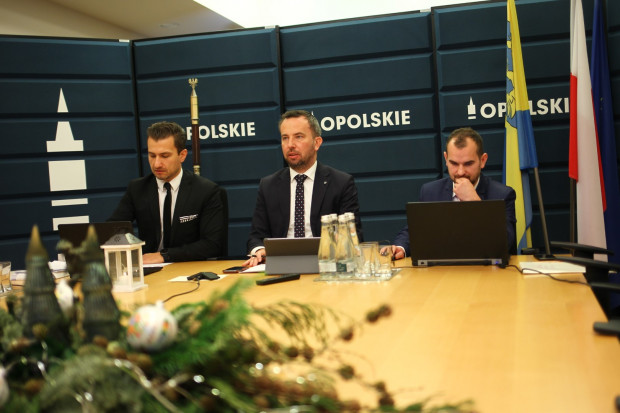Opolski sejmik wzywa Senat RP do odrzucenia kontrowersyjnej poprawki (fot. UMWO)