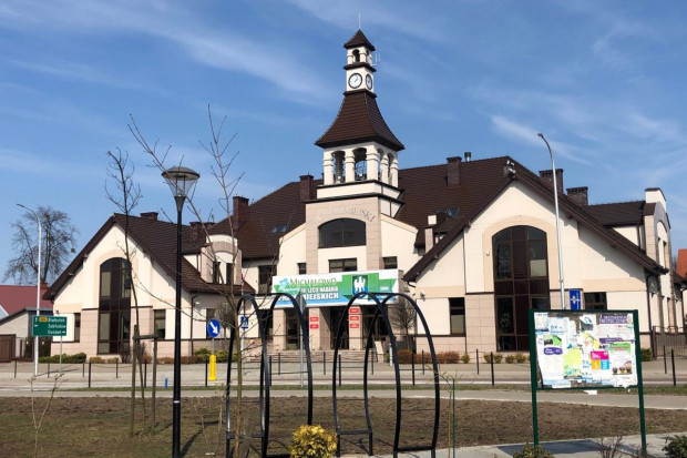 Michałowo na Podlasiu stało się dzisiaj centrum działań humanitarnych na rzecz znajdujących się w tragicznym położeniu migrantów (fot. michalowo.eu)