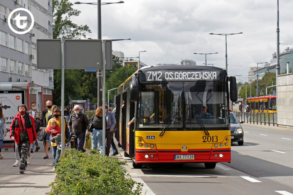 Liczba korzystających z komunikacji miejskiej, jak dotychczas, nie powróciła do stanu sprzed pandemii (Fot. Warszawski Transport Publiczny)