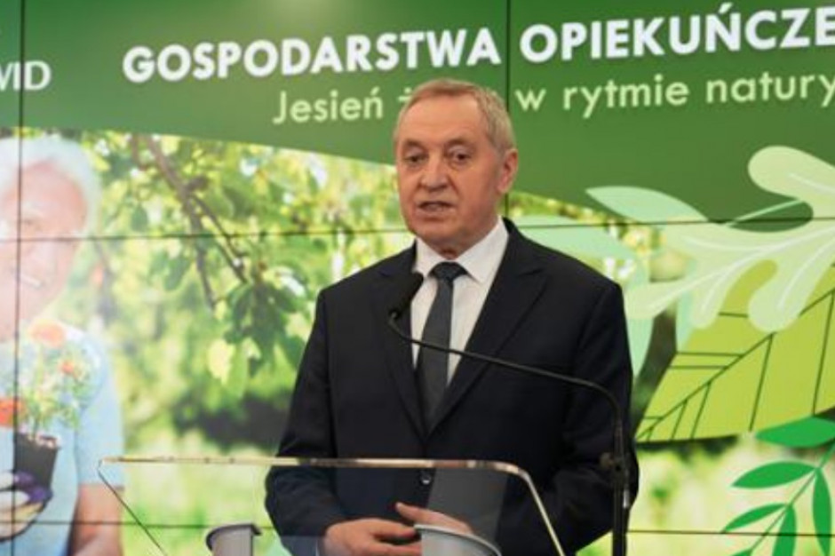 O idei gospodarstw opiekuńczych móws [ił minister rolnictwa Henryk Kowalczyk (fot. TT/Ministerstwo Rolnictwa)
