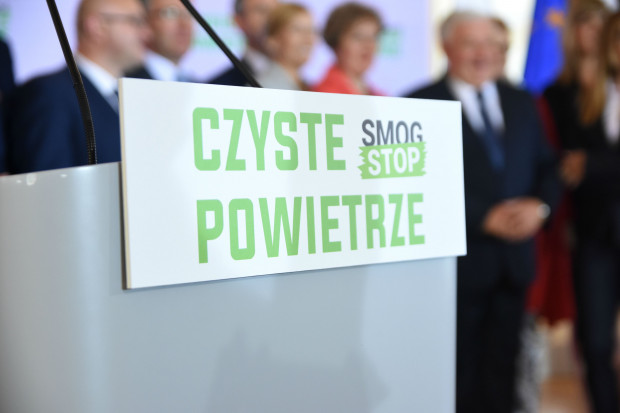 Kolejne placówki z sektora bankowego przyłączyły się do obsługi programu "Czyste Powietrze" (fot. gov.pl)