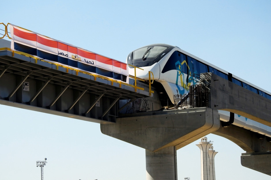 Wyścig o pierwszy w Polsce monorail trwa. Minister rzuca rękawicę