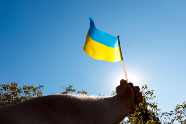 Kolejne miasta i samorządowe korporacje wyrażają poparcie dla Ukrainy (Fot. Shutterstock.com)