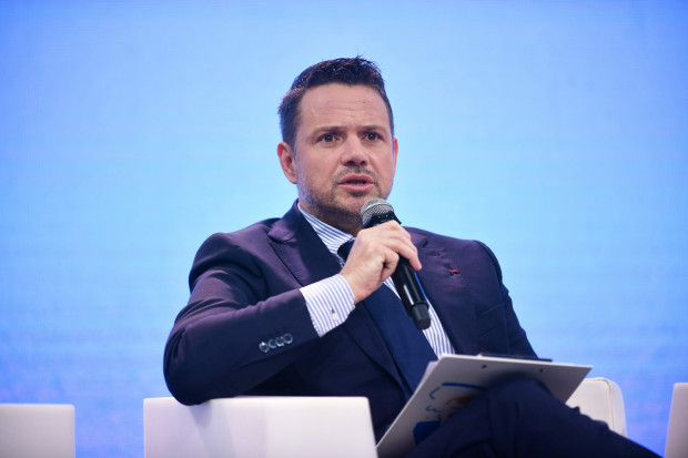 Trzaskowski wziął we wtorek udział w debacie "Jak przeciwdziałać mowie nienawiści i polaryzacji społeczeństwa?" (PAP/Marcin Obara)