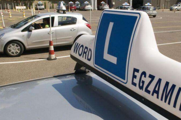 Opłata za egzamin na prawo jazdy jest niezmienna od 2013 r. (fot. WORD Płock)