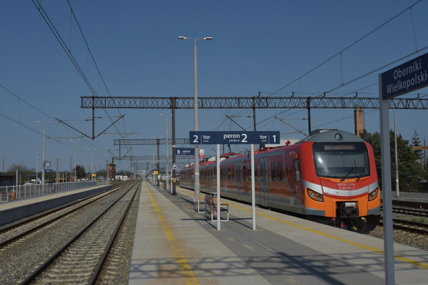Na stacji w Obornikach perony są już po modernizacji (fot. Zbigniew Todorowski/PKP PLK)