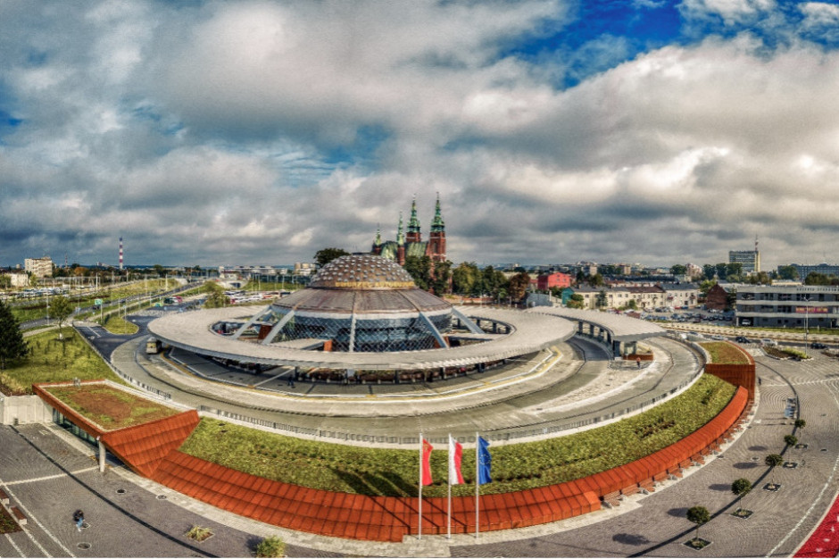 NBudowa centrum komunikacyjnego wraz z Systemem Informacji dla Pasażerów w Kielcach została laureatem w konkursie Top Inwestycje Komunalne 2021 (fot.kielce.pl)