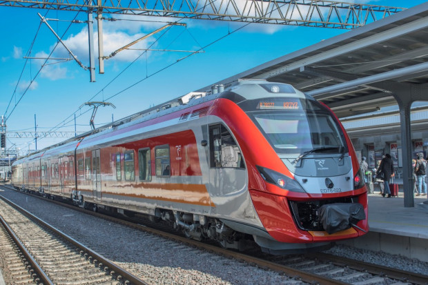 Komunikacja zastępcza dla 108 pociągów Polregio (fot. polregio.pl)