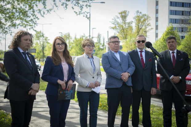 Przedstawiciele samorządów w doraźnym zespole ds. uchodźców (fot. UM Warszawa)