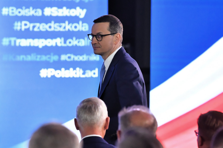 Premier Mateusz Morawiecki (fot. PAP/Radek Pietruszka) Będą negocjacje w sprawie subwencji oświatowej. Muszą być