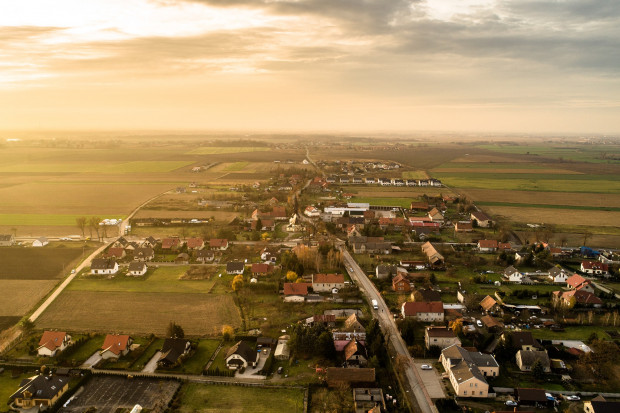 Jedną z gmin wiejskich w Polsce, której najszybciej przybywa mieszkańców, jest podwrocławska Czernica. Fot. UG Czernica
