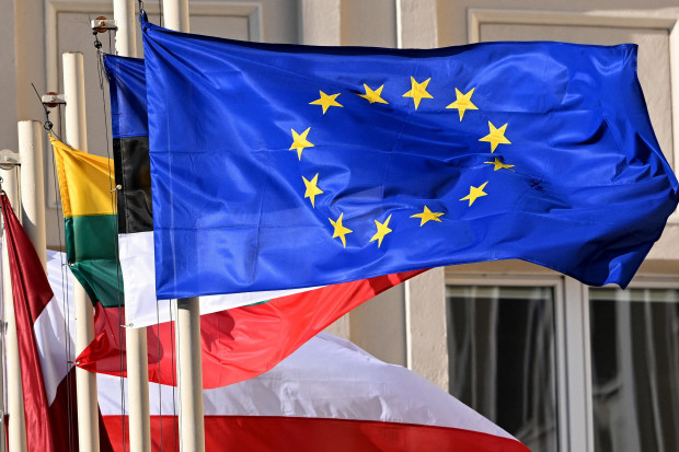 1 czerwca Komisja Europejska po ponad rocznych negocjacjach zaakceptowała polski KPO (fot. PAP/Darek Delmanowicz)