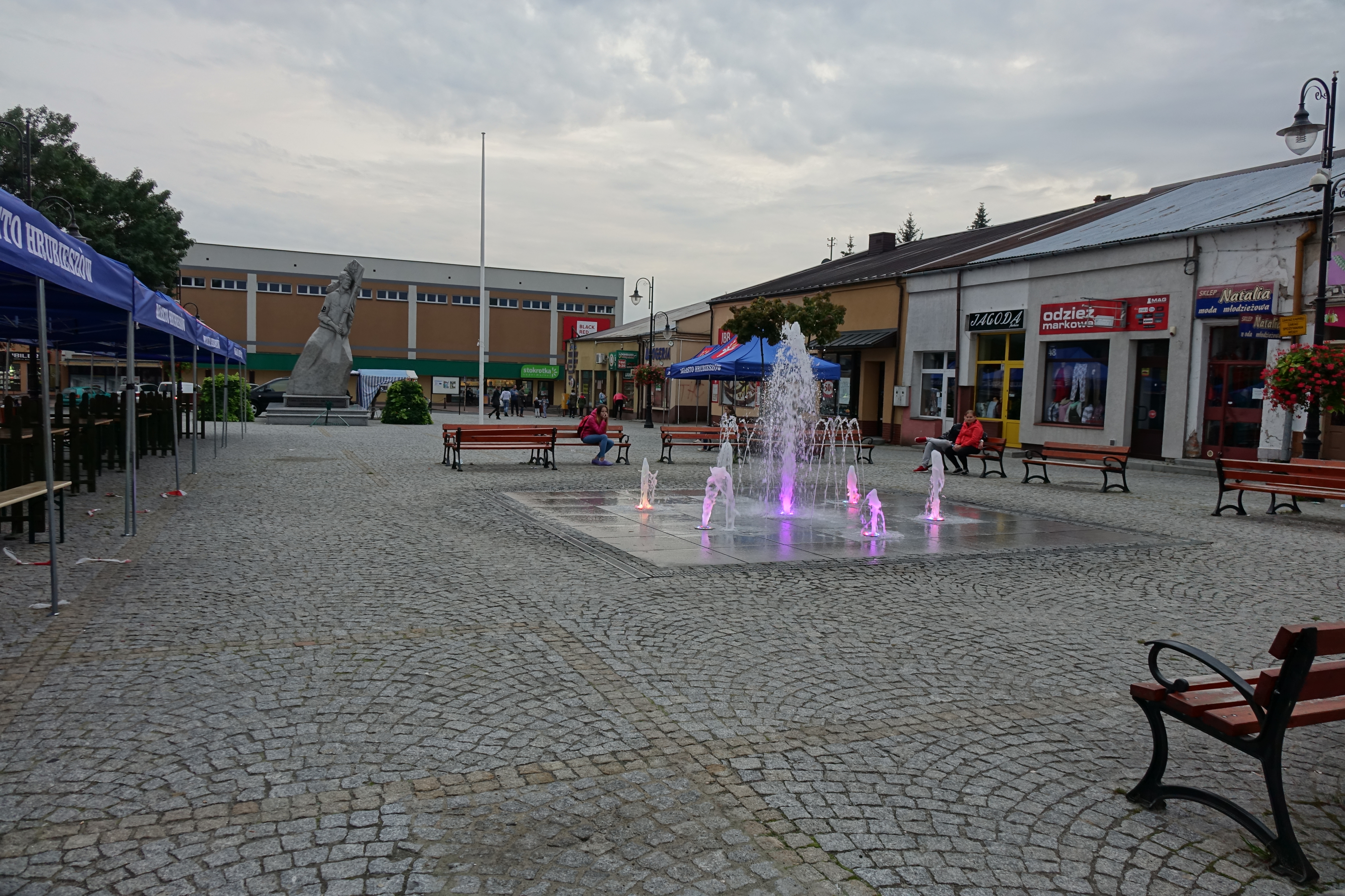 Rynek w Hrubieszowie (fot. Luxetowiec/ CC BY-SA 4.0/ Wikipedia)