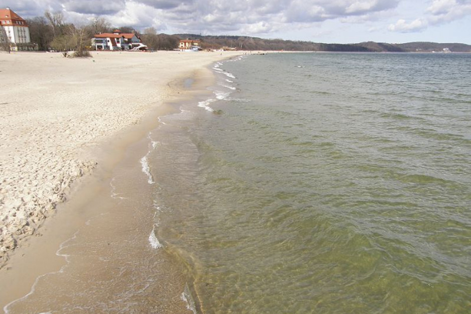Sopocka plaża znalazła się na światowej liście TOP 100 (fot. JANBUR, CC BY-SA 3.0/wikipedia)