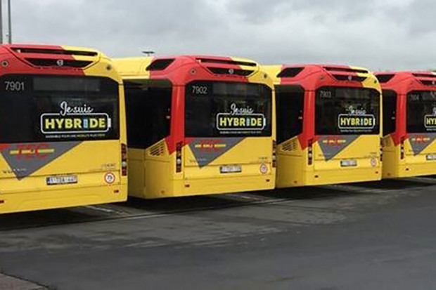 (fot.mat.pras./volvobuses.com)
