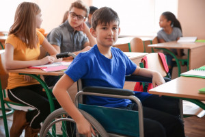 Będą zmiany w dowozie niepełnosprawnych dzieci do szkół. Sejmowa komisja za