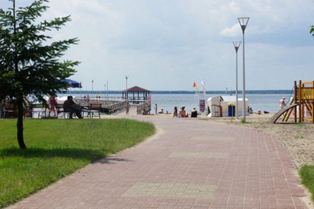 Kąpielisko w Stepnicy sezon rozpoczęło 15 czerwca, zakończy 31 sierpnia (fot. stepnica.pl)