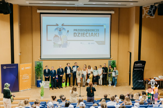 Niemal 350 przedszkolaków i uczniów szkół podstawowych z Lublina wzięło udział w IV edycji projektu „Przedsiębiorcze Dzieciaki”  (fot. lublin.pl)