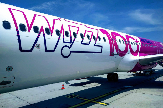 Wizz Air zwiększy częstotliwość lotów z Warszawy do Barcelony, Malagi, Kutaisi, Bazylei i Alicante (fot. pixabay)