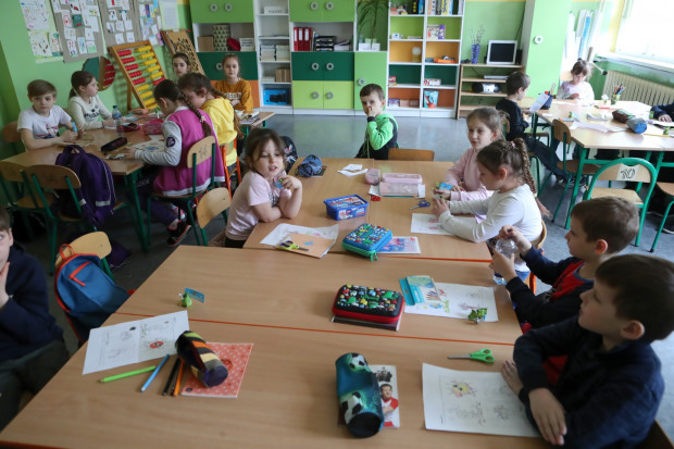 W polskich szkołach jest jeszcze 200-300 tys. miejsc dla dzieci ukraińskich (Fot. PAP/Roman Zawistowski)