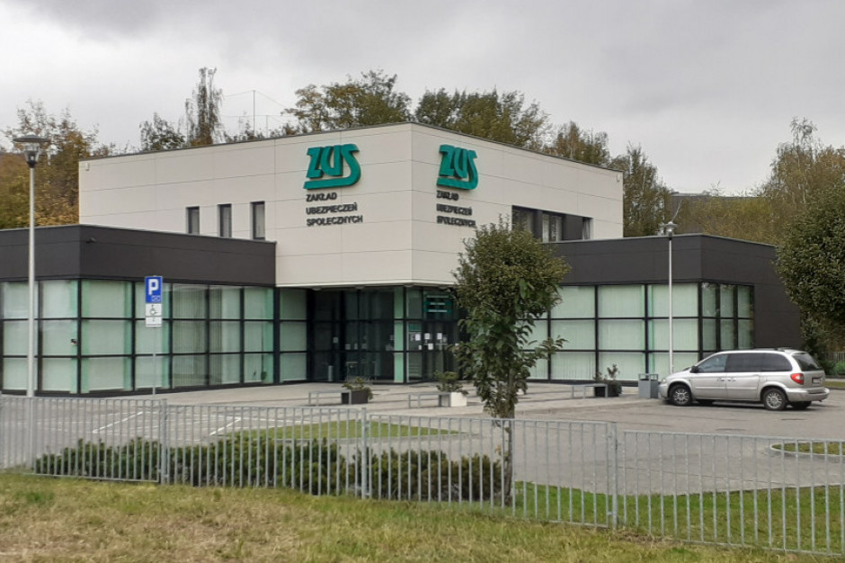 Zakład Ubezpieczeń Społecznych notuje opóźnienia w udostępnianiu gminom informacji o wysokości dochodów emerytów (fot. PTWP) Zakład Ubezpieczeń Społecznych notuje opóźnienia w udostępnianiu gminom informacji o wysokości dochodów emerytów (fot. PTWP)