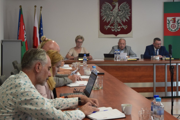 Radni wzywają do zmiany przepisów ustawy o samorządzie gminnym (fot. UM Słupsk)