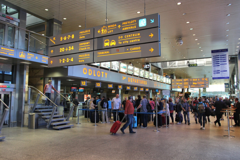 777 tys. 267 pasażerów skorzystało w sierpniu br. z usług lotniska Kraków Airport (Fot. Shutterstock.com)