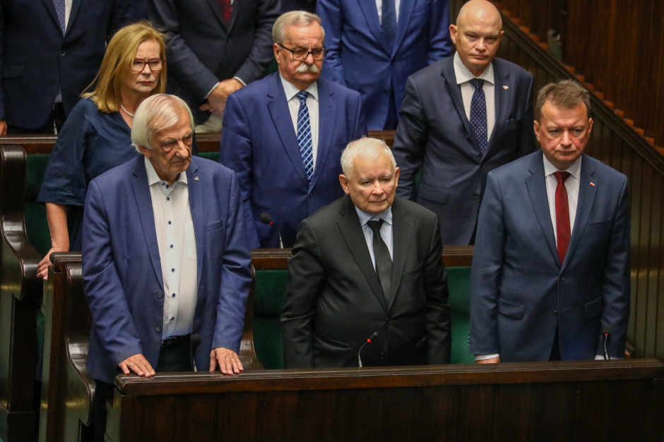 Sejm zajmie się projektami ustaw ws. dodatkowych możliwości dofinansowania innych źródeł ciepła niż węgiel (Fot. PAP/Tomasz Gzell)