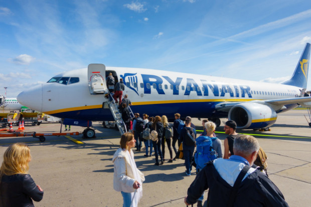 Ryanair z Polski lata m.in. z lotniska Warszawa-Modlin, a także z Gdańska, Krakowa, Poznania, Katowic, Wrocławia i Łodzi (Fot. Shutterstock.com)