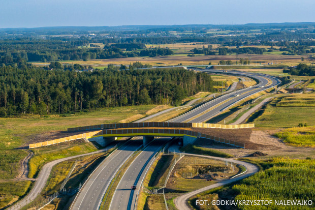 W ramach inwestycji powstanie nowy most przez rzekę Narew, który będzie miał 1,2 km długości (fot. gddkia.gov.pl/Krzysztof Nalewajko)