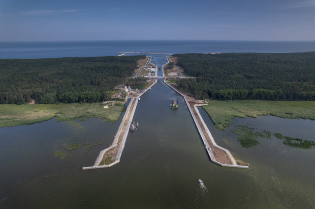 Kanał żeglugowy to także spełnienie marzeń żeglarzy o dostępności i otwarciu drogi z Zalewu na Zatokę Gdańską. (Fot.umgdy.gov.pl)