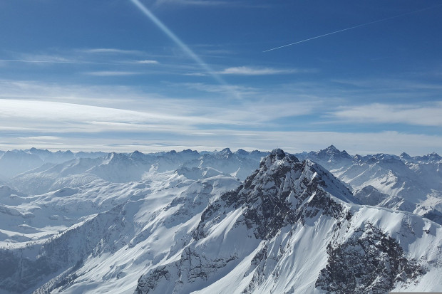 W Tatrach zimowe warunki; na Kasprowym Wierchu 17 cm śniegu (fot. pixabay)