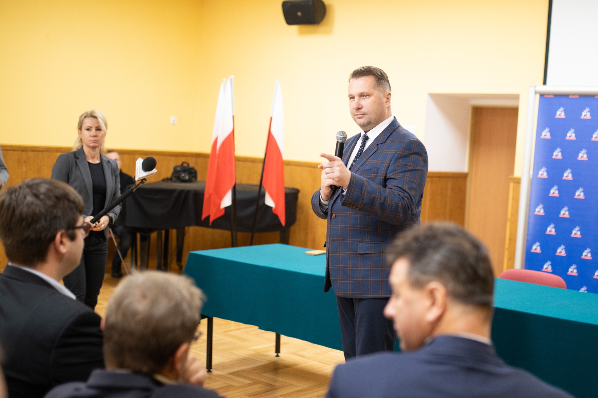 Po to są klasy przygotowawcze, żeby nauczyć się języka polskiego - podkreślił minister edukacji i nauki Przemysław Czarnek (Fot. MEiN Facebook)