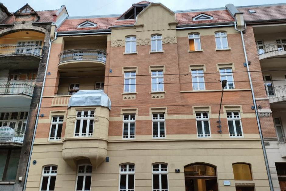 W Katowicach oszuści próbują wyłudzać pieniądze od lokatorów mieszkań komunalnych. (Fot. KZGM)