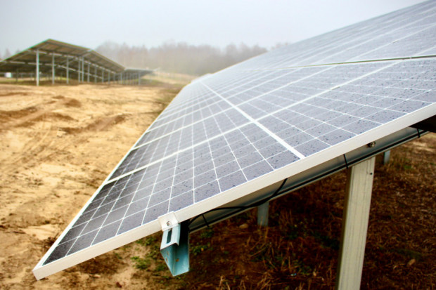 Spółdzielnia planuje budowę farmy fotowoltaicznej o mocy 1 MW na terenie zlikwidowanego i zrekultywowanego składowiska odpadów komunalnych (fot.mat.pras.)