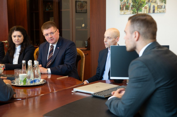 Sekretarz Stanu Rzymkowski spotkał się z wiceministrem edukacji Litwy Ramūnasem Skaudžiusem i merem Trok Andriusem Šatevičiusem