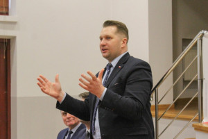 Minister Czarnek w Gorzyczkach: trzeba na nowo wracać do relacji mistrz-uczeń