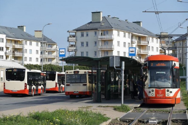 Podwojenie komunikacji miejskiej to jeden ze środków do ograniczenia transportu indywidualnego (Fot. gdansk.pl)