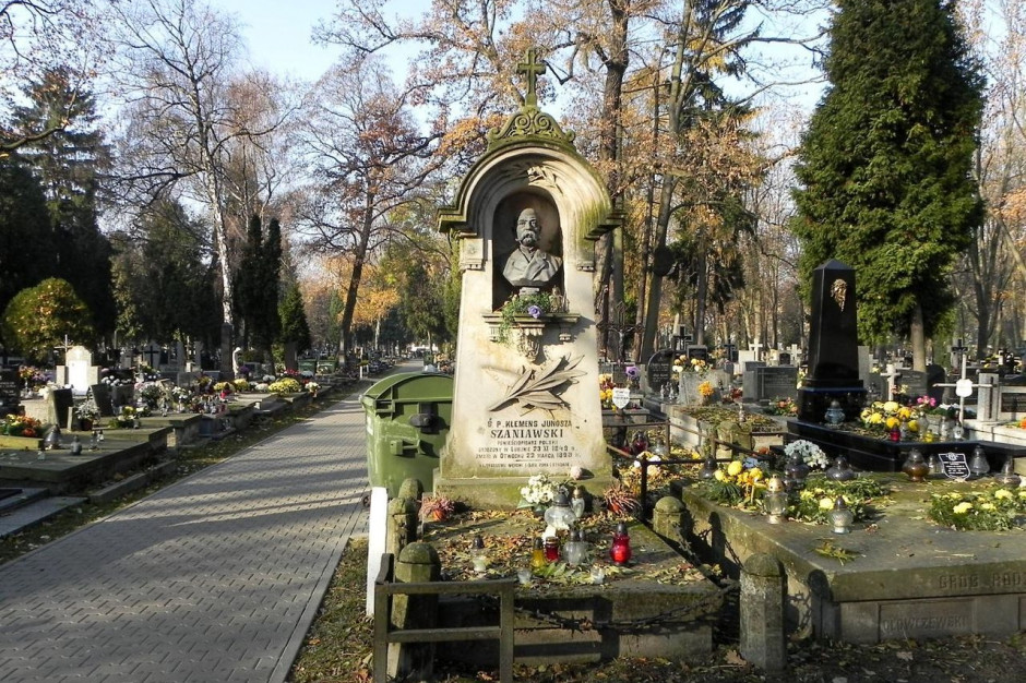 Cmentarz przy ul. Lipowej w Lublinie ma wielonarodowy i wielowyznaniowy charakter (fot.commons.wikimedia.org/Fotopolska.eu)