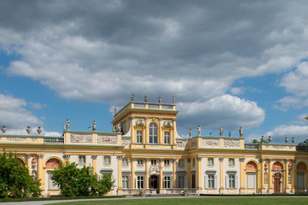 W listopadzie Muzeum Pałacu Króla Jana III w Wilanowie zaprasza do bezpłatnego zwiedzania pałacu i parku wilanowskiego (fot. gov.pl)