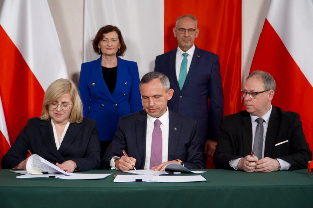 Porozumienie podpisano w Podkarpackim Urzędzie Wojewódzkim (Fot. rzeszow.uw.gov.pl)