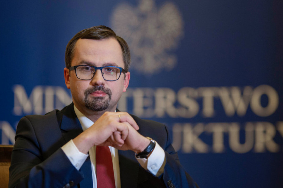 Finalizujemy podpisywanie umów z beneficjentami - powiedział wiceminister funduszy i polityki regionalnej Marcin Horała. Fot. mat. pras.